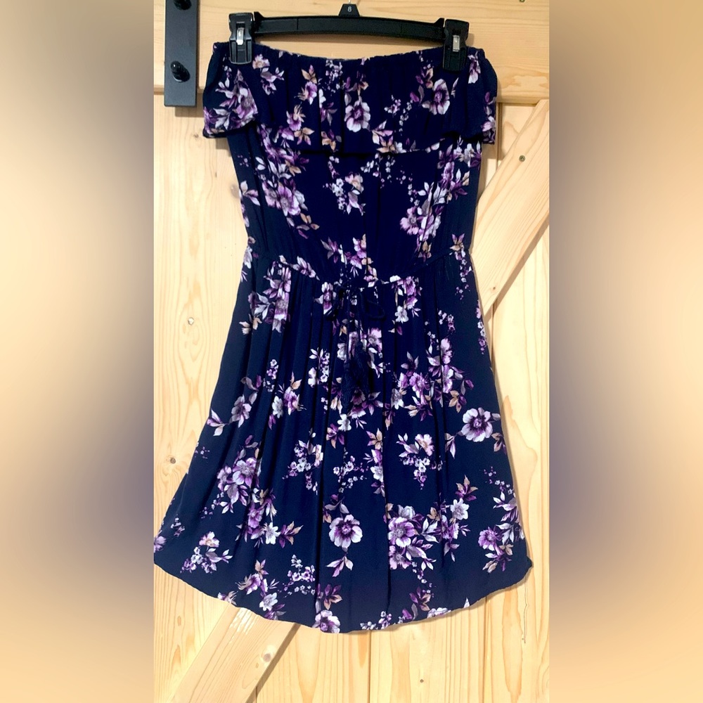 Women’s strapless dress - size small